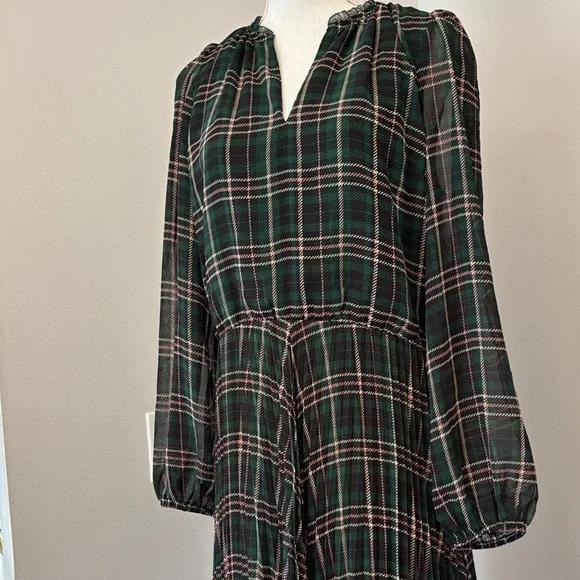 Ann Taylor Plaid Green Pleated Dress size 10 NWT - Picture 5 of 7